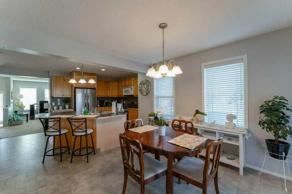 178 Covemeadow Crescent NE