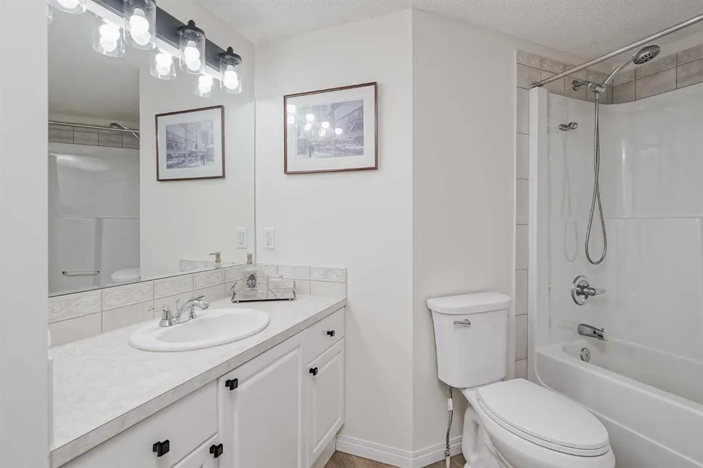 40 Parkridge View SE, #201