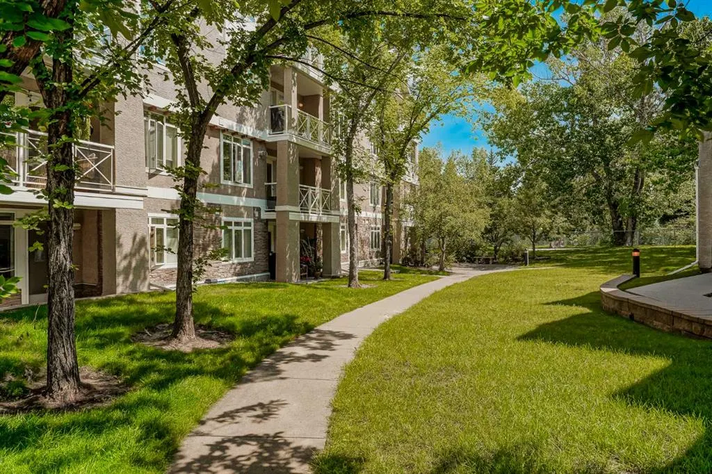40 Parkridge View SE, #201