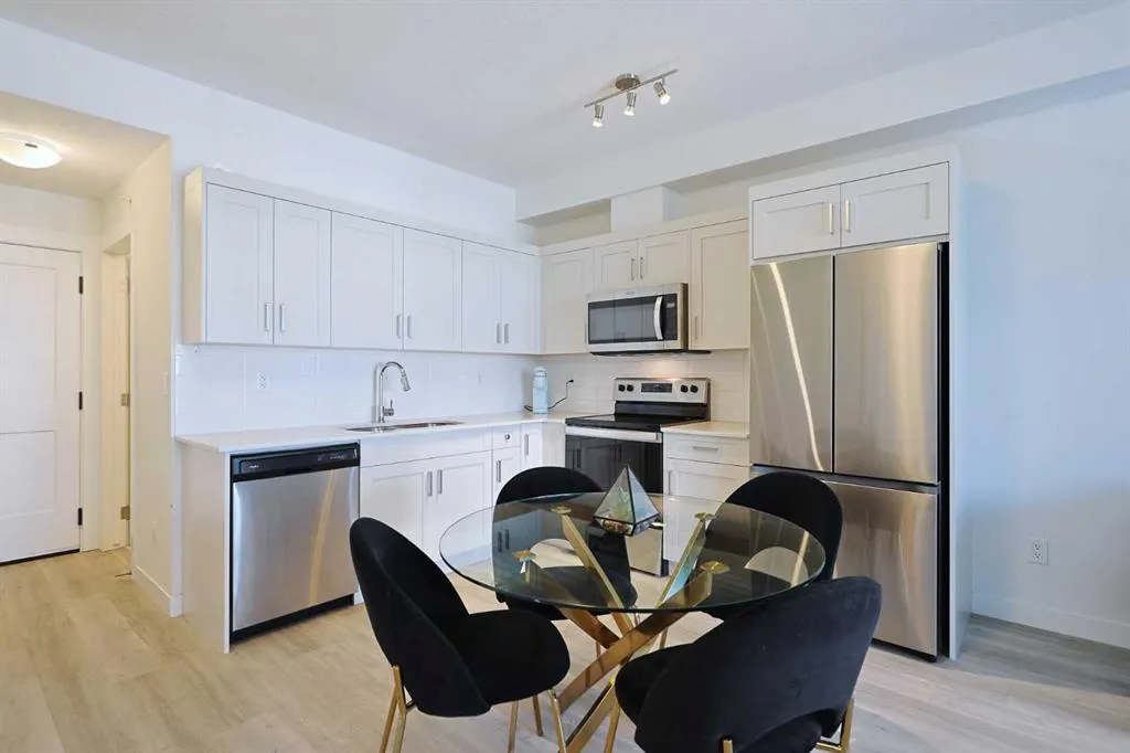 20 Sage Hill Walk NW, #413