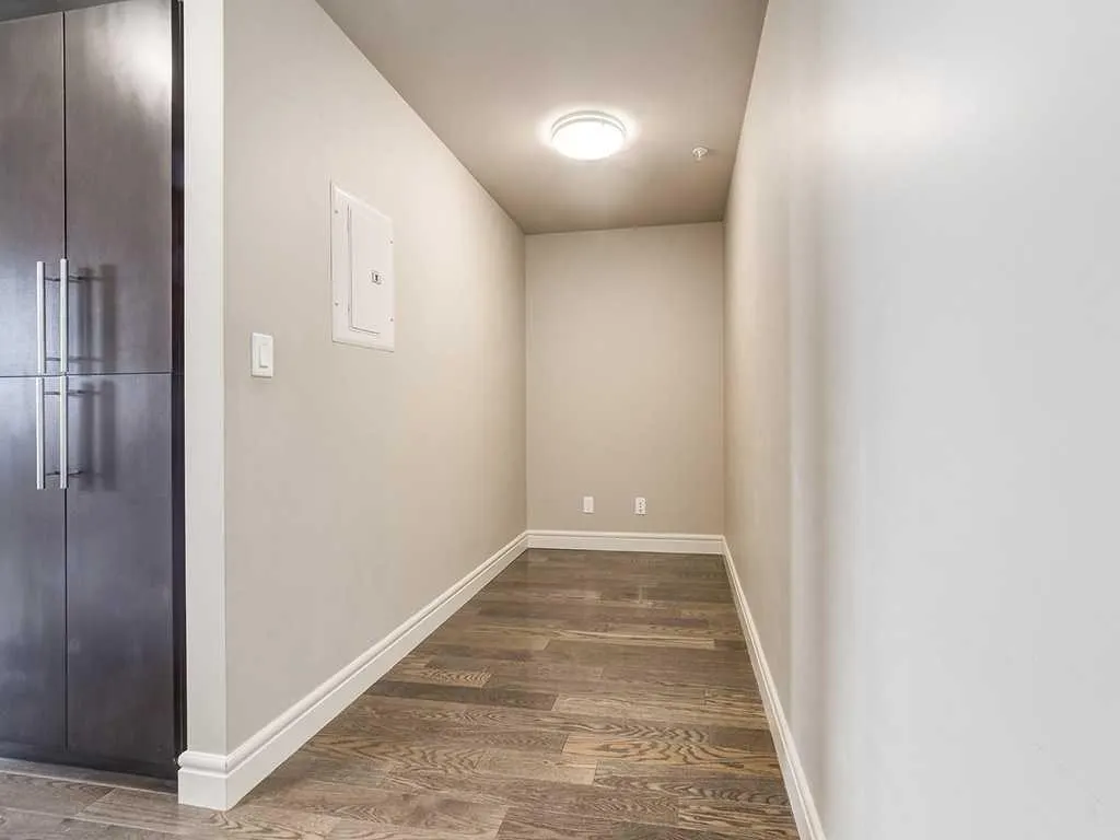 817 15 Avenue SW, #803