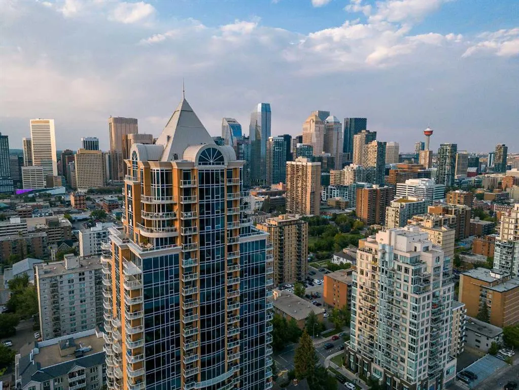 817 15 Avenue SW, #803