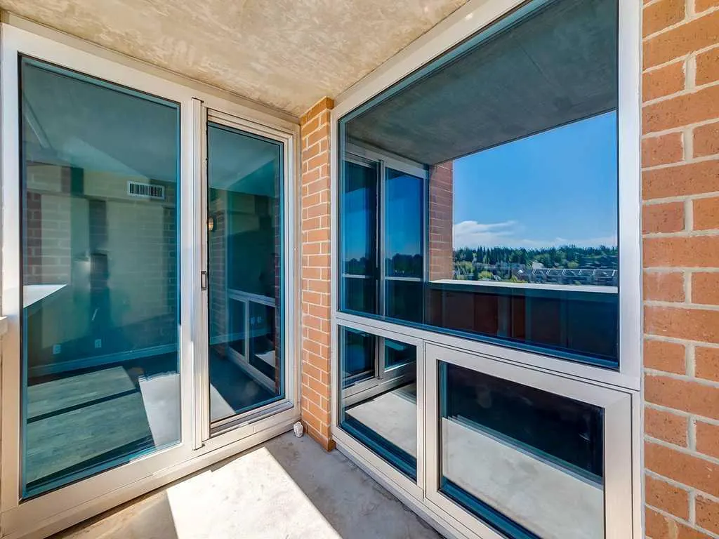817 15 Avenue SW, #803