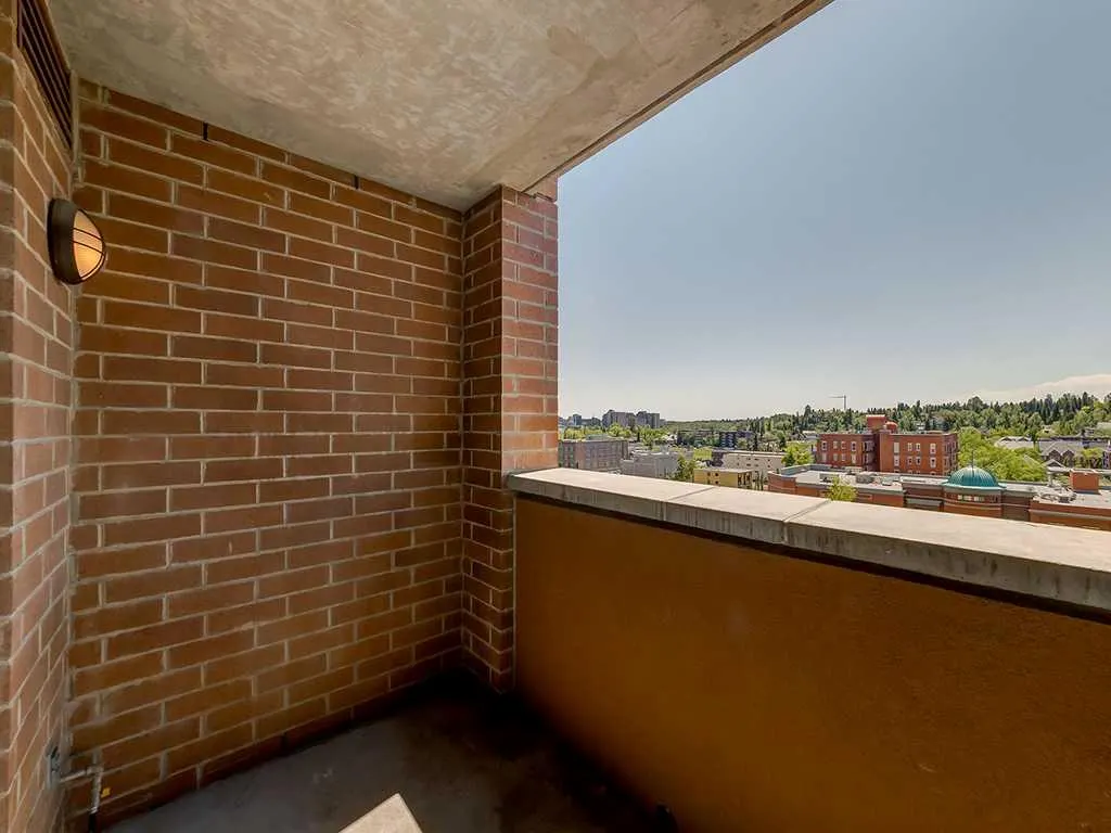 817 15 Avenue SW, #803