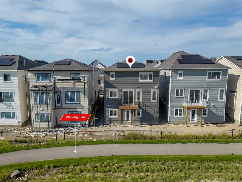 53 Cityside View NE