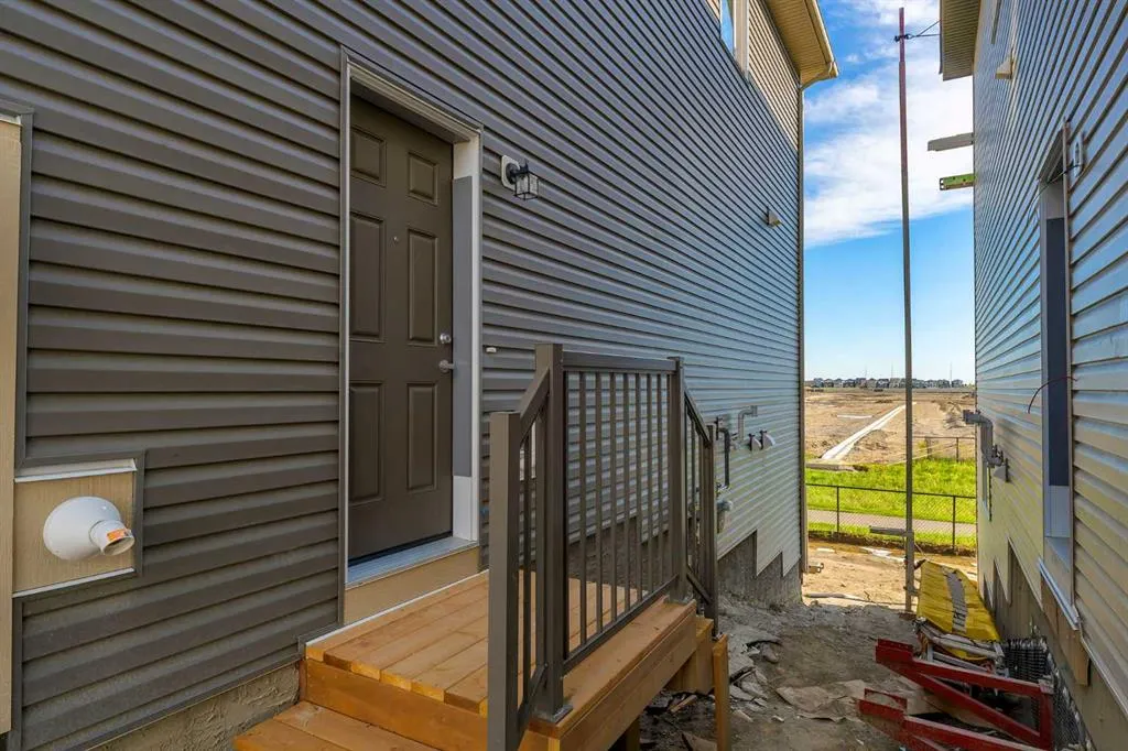 53 Cityside View NE