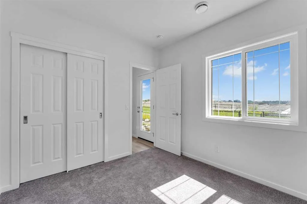 53 Cityside View NE