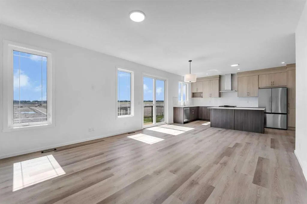 53 Cityside View NE