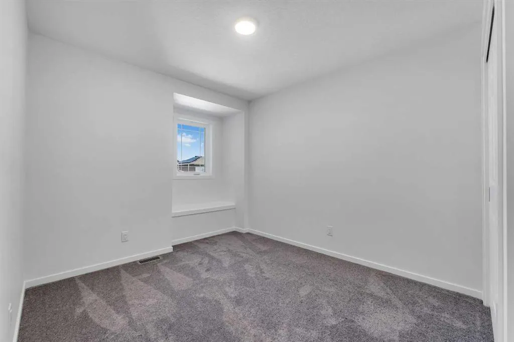 53 Cityside View NE