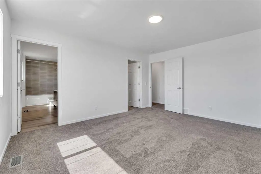 53 Cityside View NE