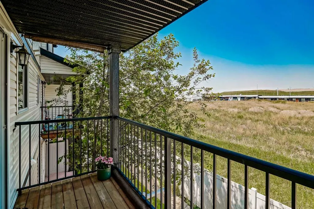 313 Copperpond Landing SE