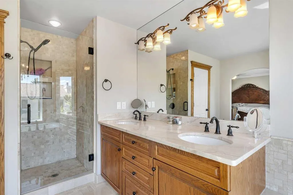 33 Edgevalley Way NW