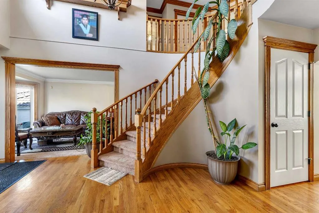 33 Edgevalley Way NW