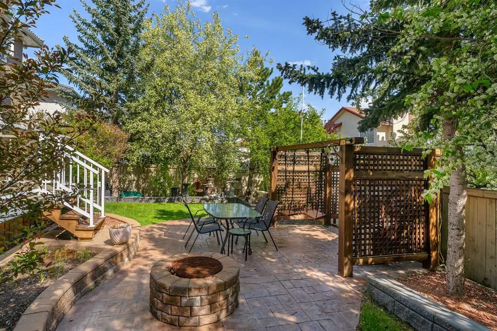 33 Edgevalley Way NW