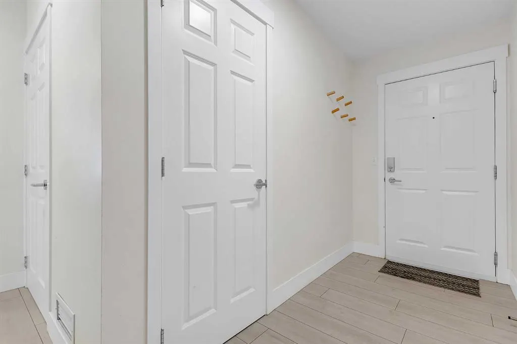 99 Copperstone Park, #2418