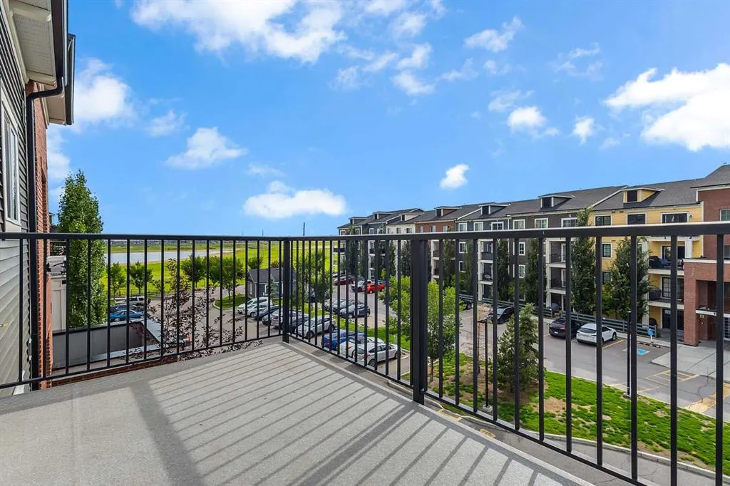 99 Copperstone Park, #2418