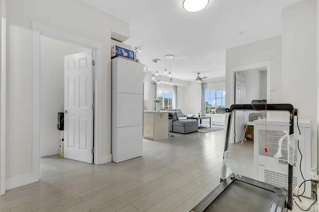99 Copperstone Park, #2418