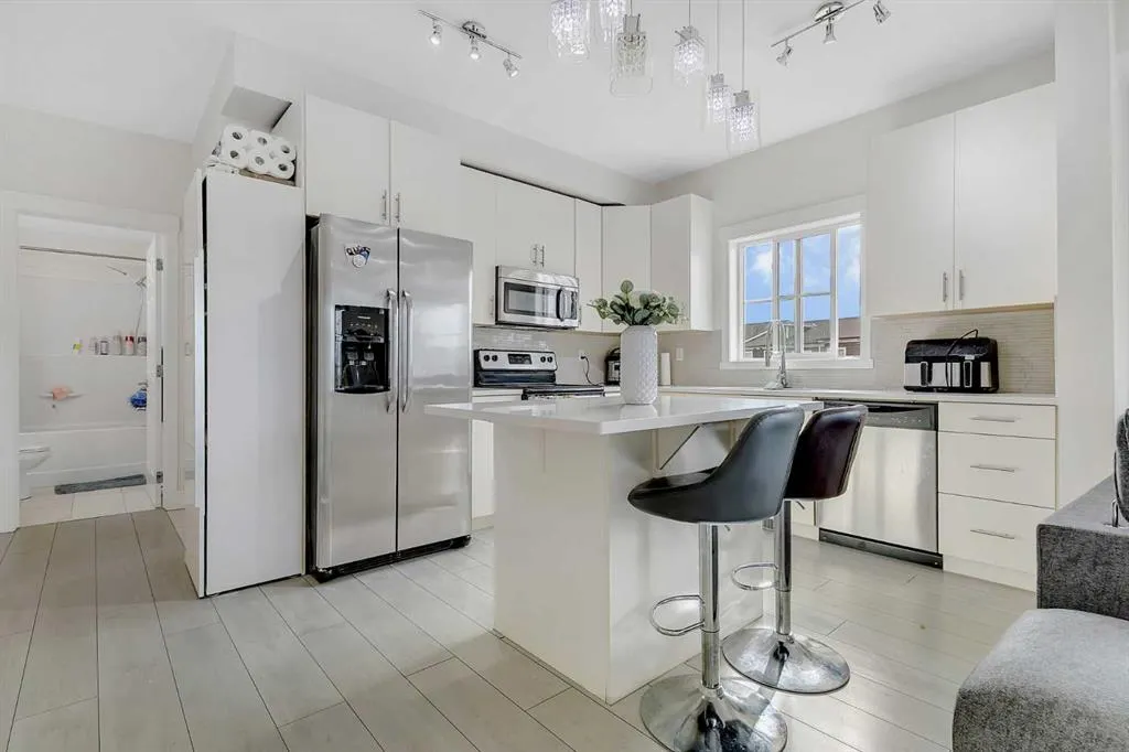99 Copperstone Park, #2418