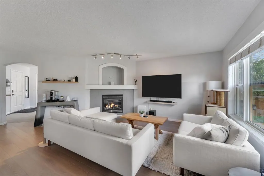 266 Covehaven View NE