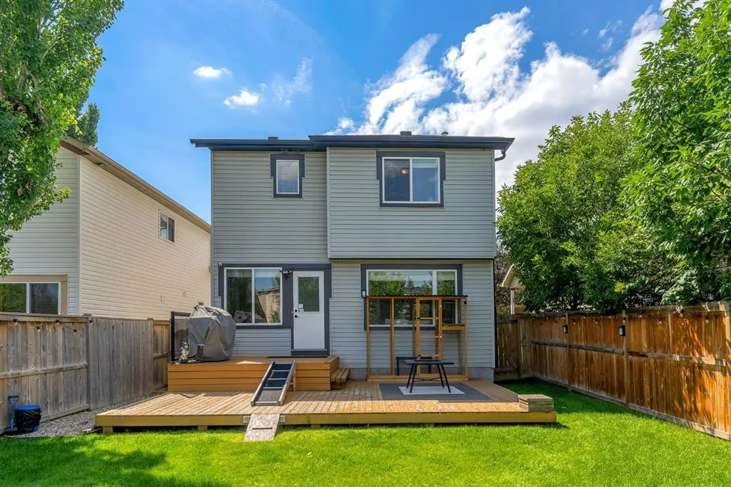 266 Covehaven View NE