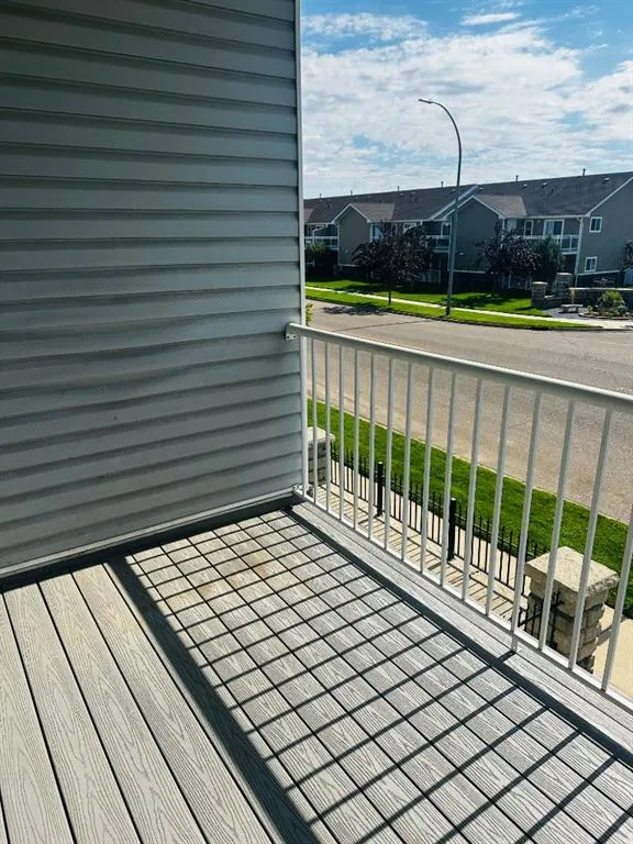 12 Northlands Pointe