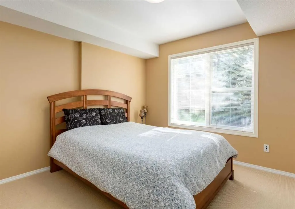 70 Panatella Landing NW, #106