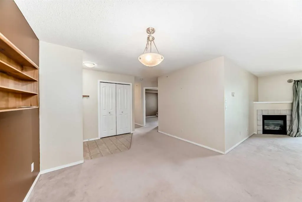 1000 Citadel Meadow Point NW, #303