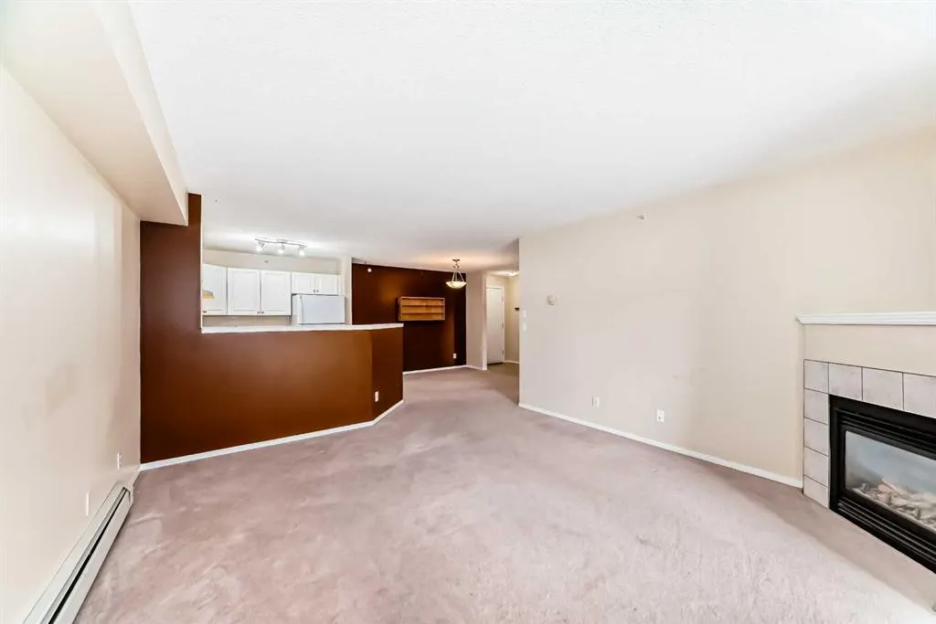 1000 Citadel Meadow Point NW, #303