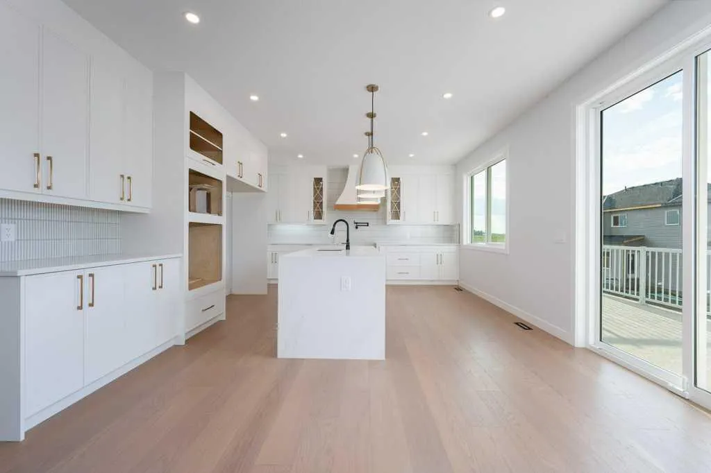 351 Waterford Grove