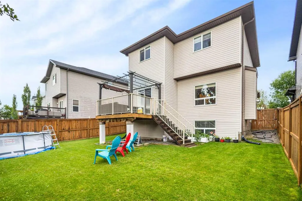 308 Prairie Springs Crescent SW
