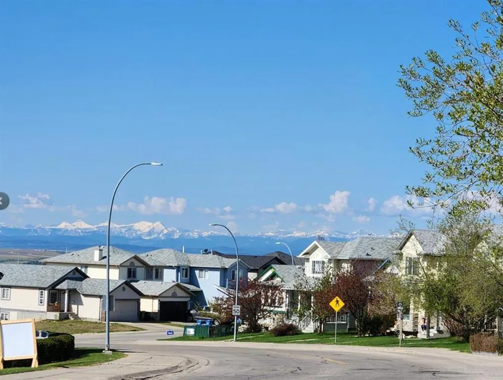 911 Arbour Lake Road NW
