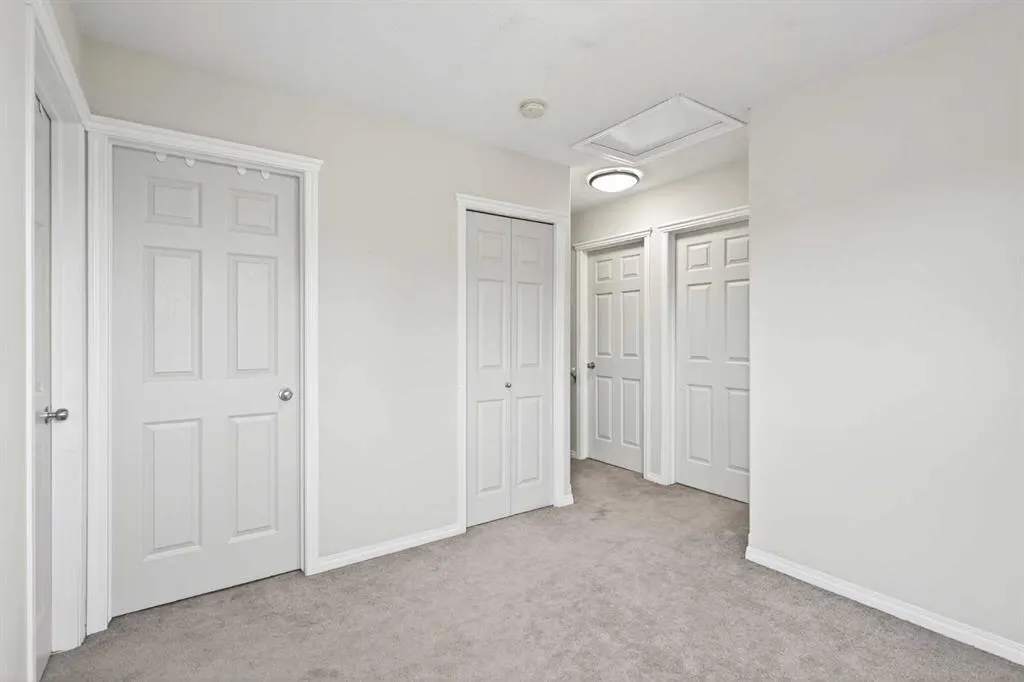 102 Canoe Square SW, #21