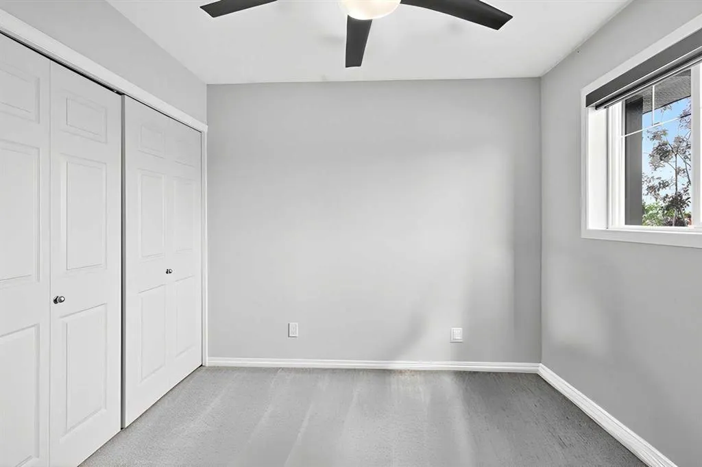102 Canoe Square SW, #21