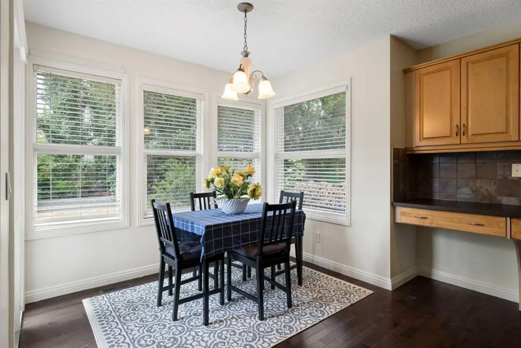 29 Sunset Close