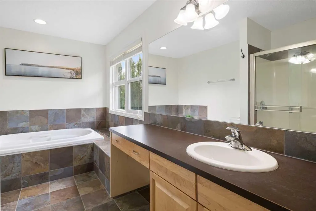 29 Sunset Close