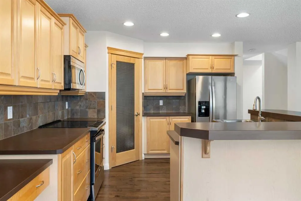 29 Sunset Close