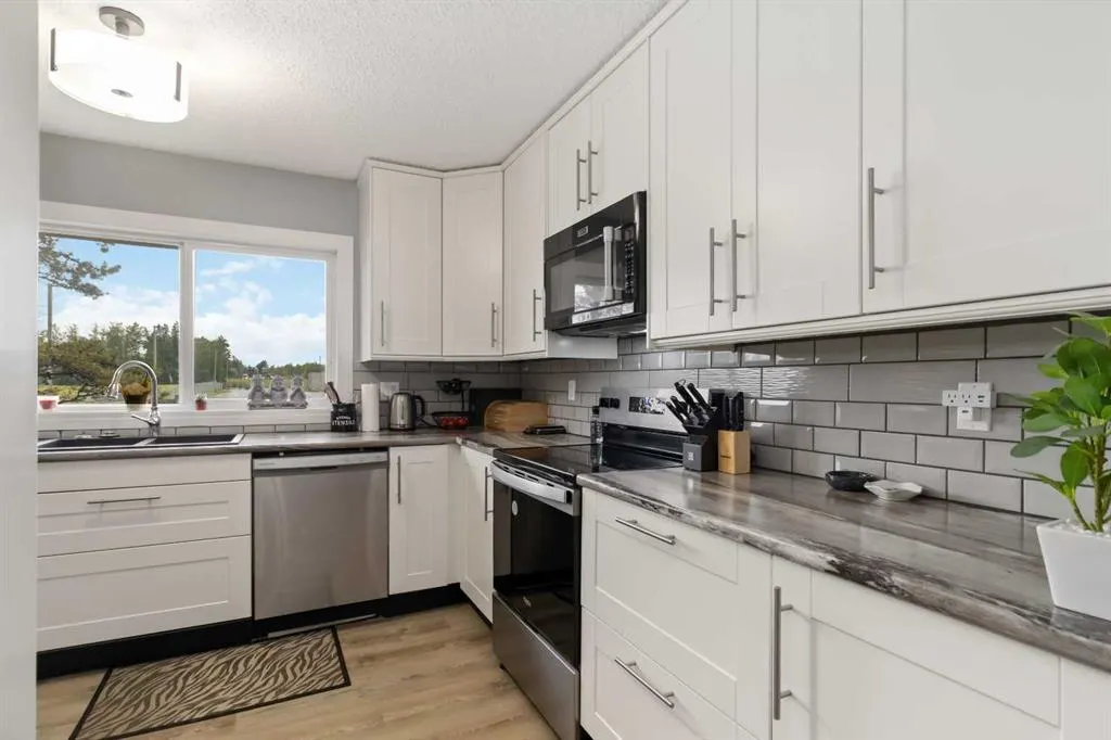 400 Silin Forest Road, #70