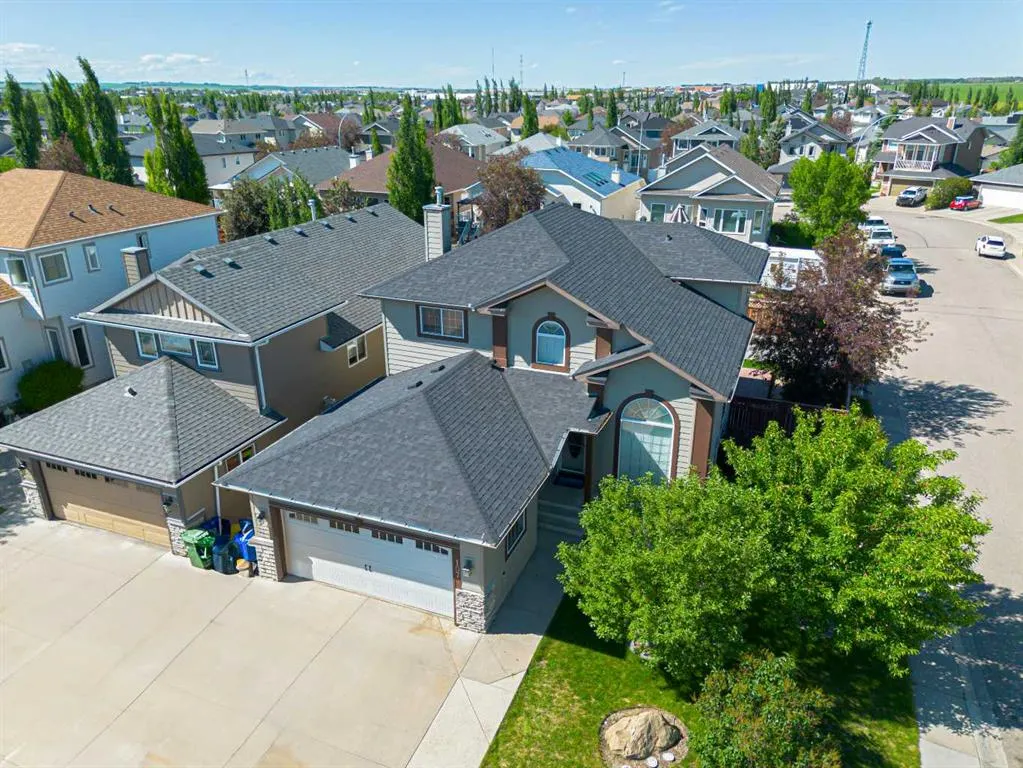 107 Thornbird Way SE