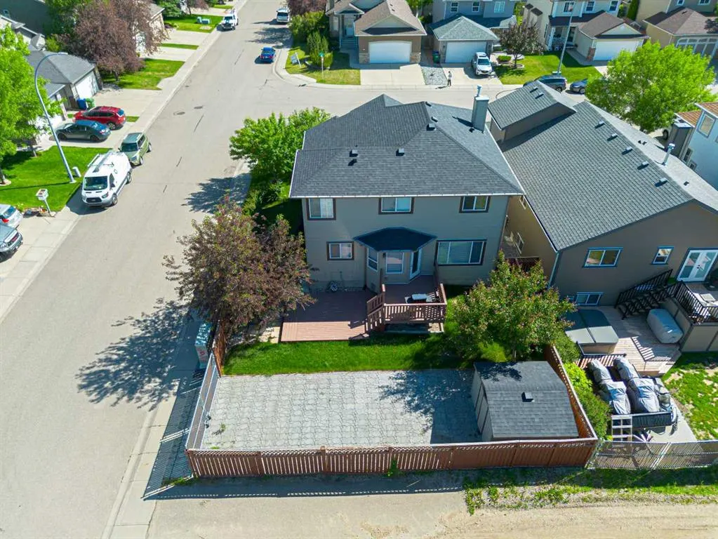 107 Thornbird Way SE
