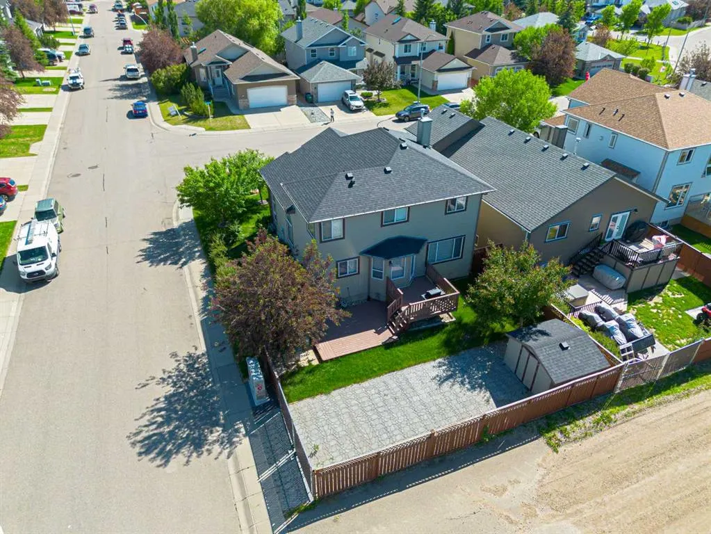 107 Thornbird Way SE