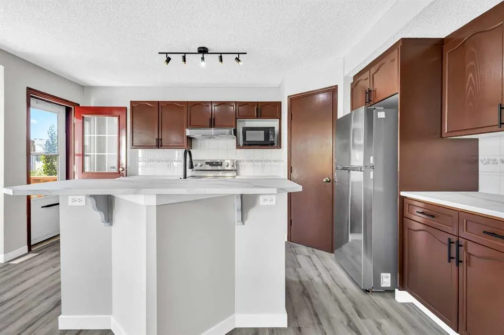 222 Citadel Peak Circle NW