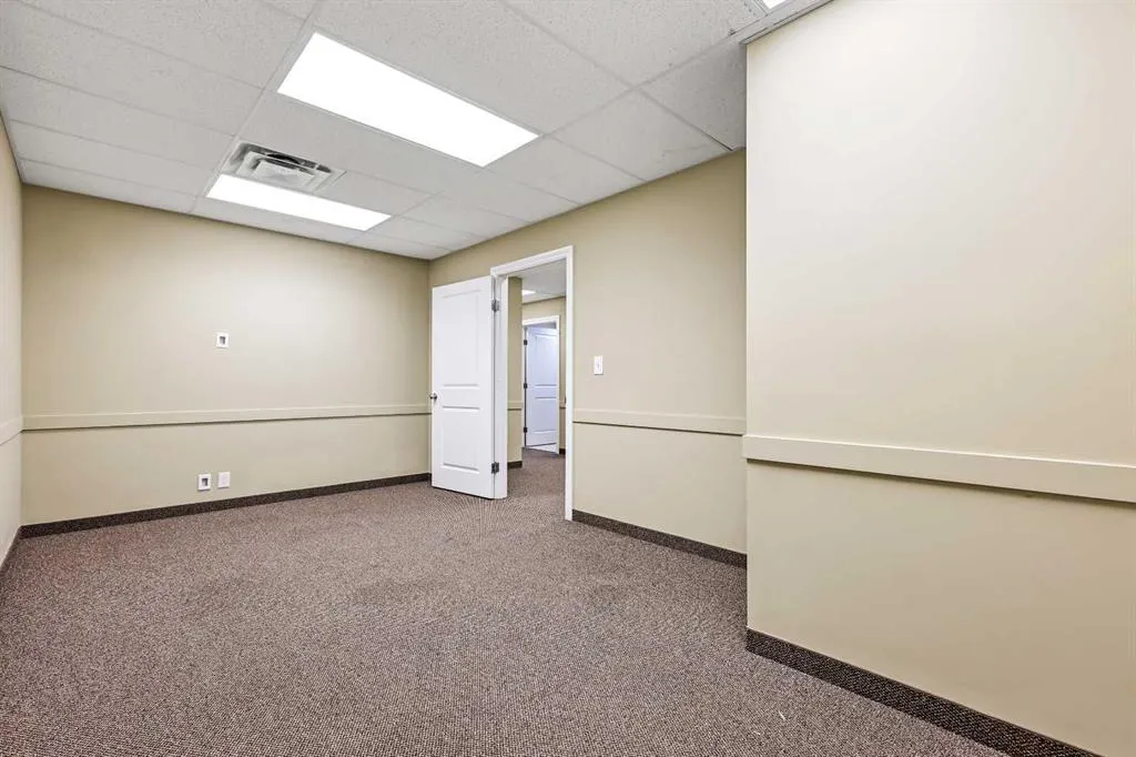 32 Westwinds Crescent NE, #311