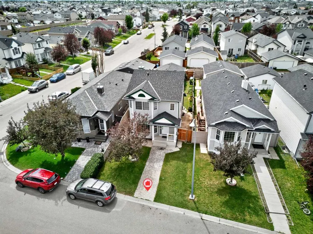 6 Martinvalley Court NE