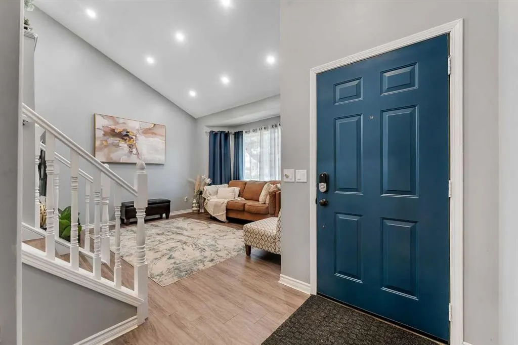 63 Erin Green Way SE