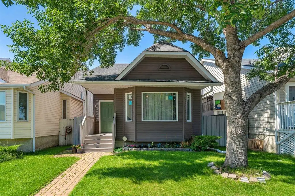 63 Erin Green Way SE
