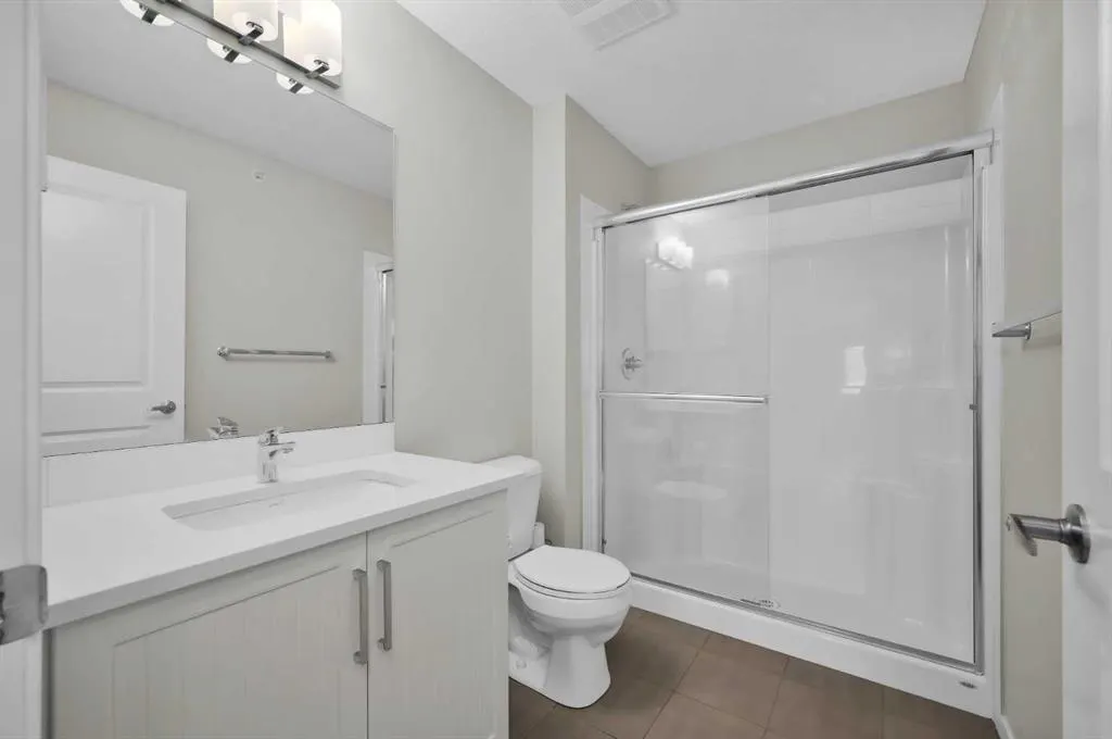 30 Mahogany Mews SE, #404
