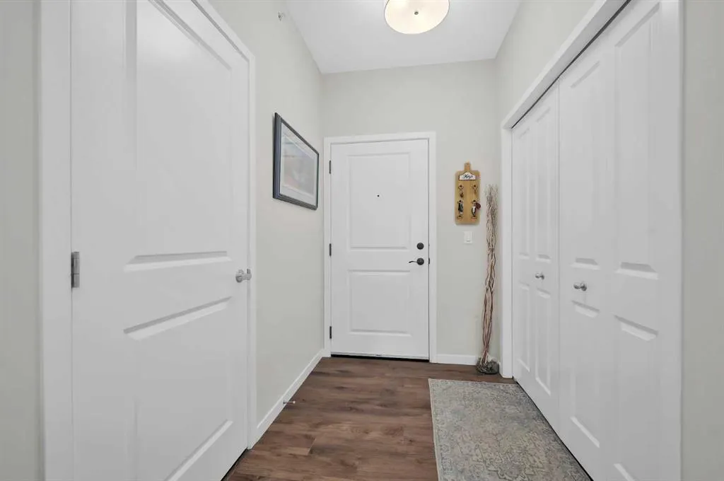 30 Mahogany Mews SE, #404