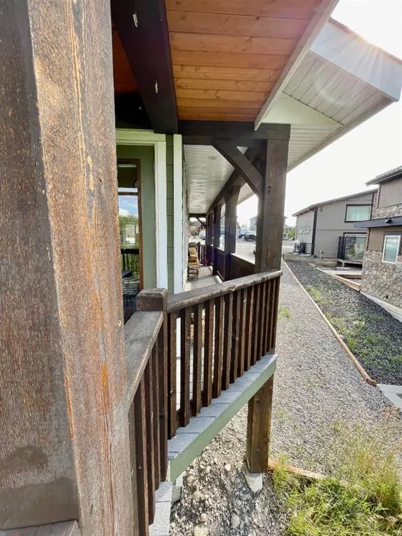 249 Cottageclub Crescent