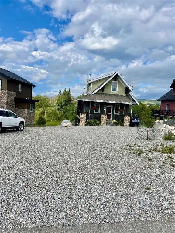 249 Cottageclub Crescent