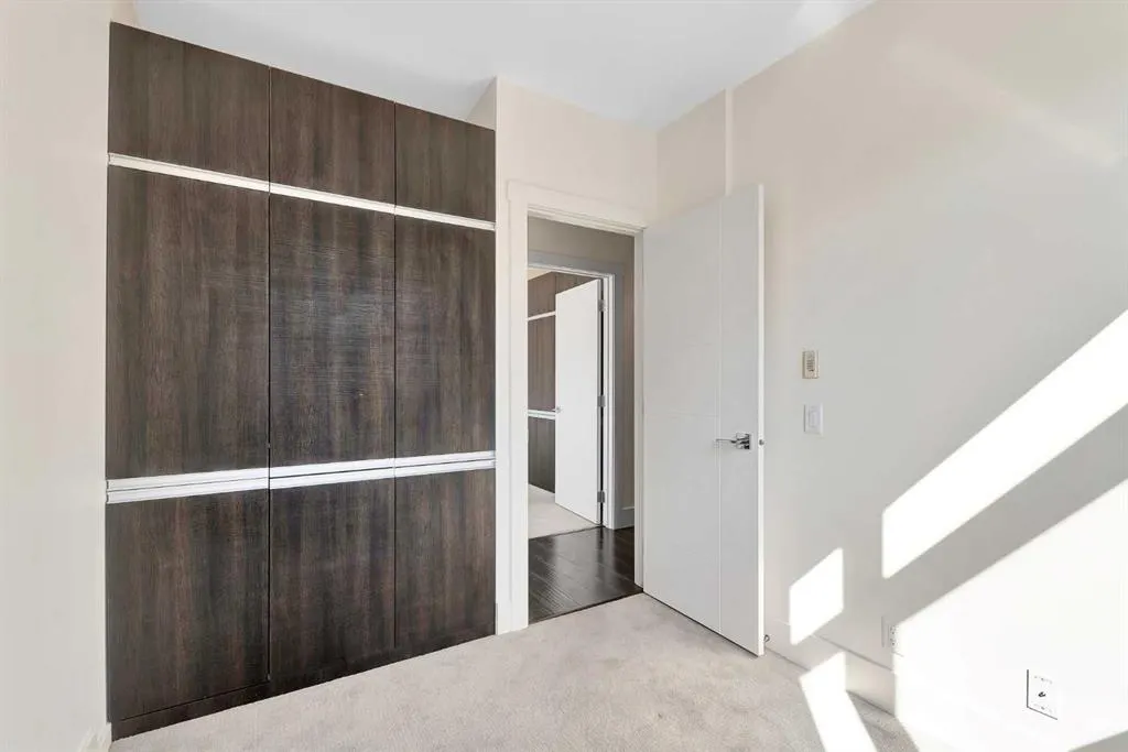 108 13 Avenue NE, #203